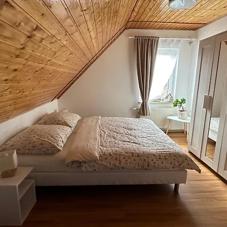 Jako U Babičky * Tisá