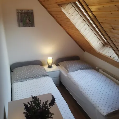Jako U Babicky Apartamento